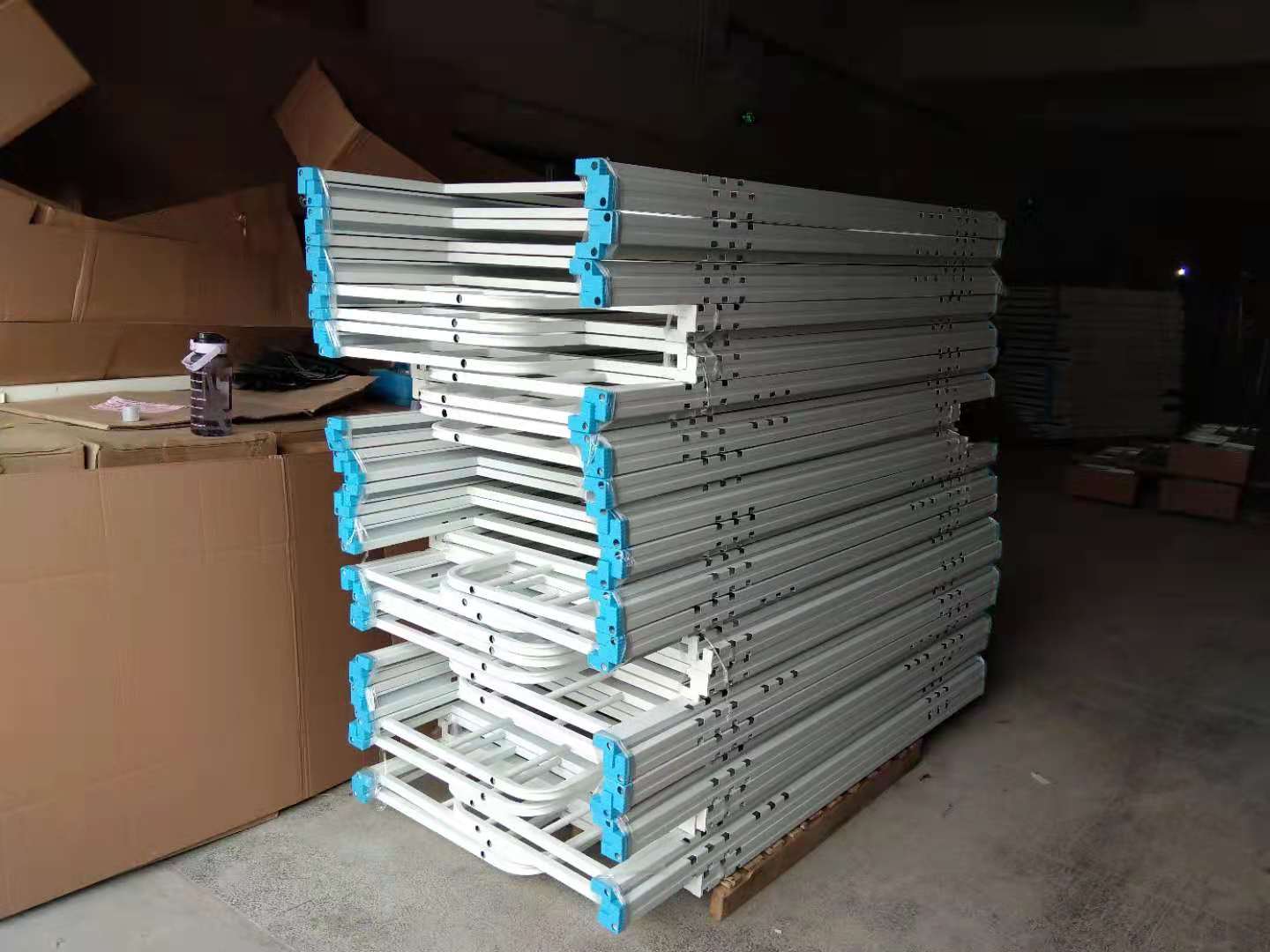 大學生公寓床廠家批發(fā)靠譜嗎？